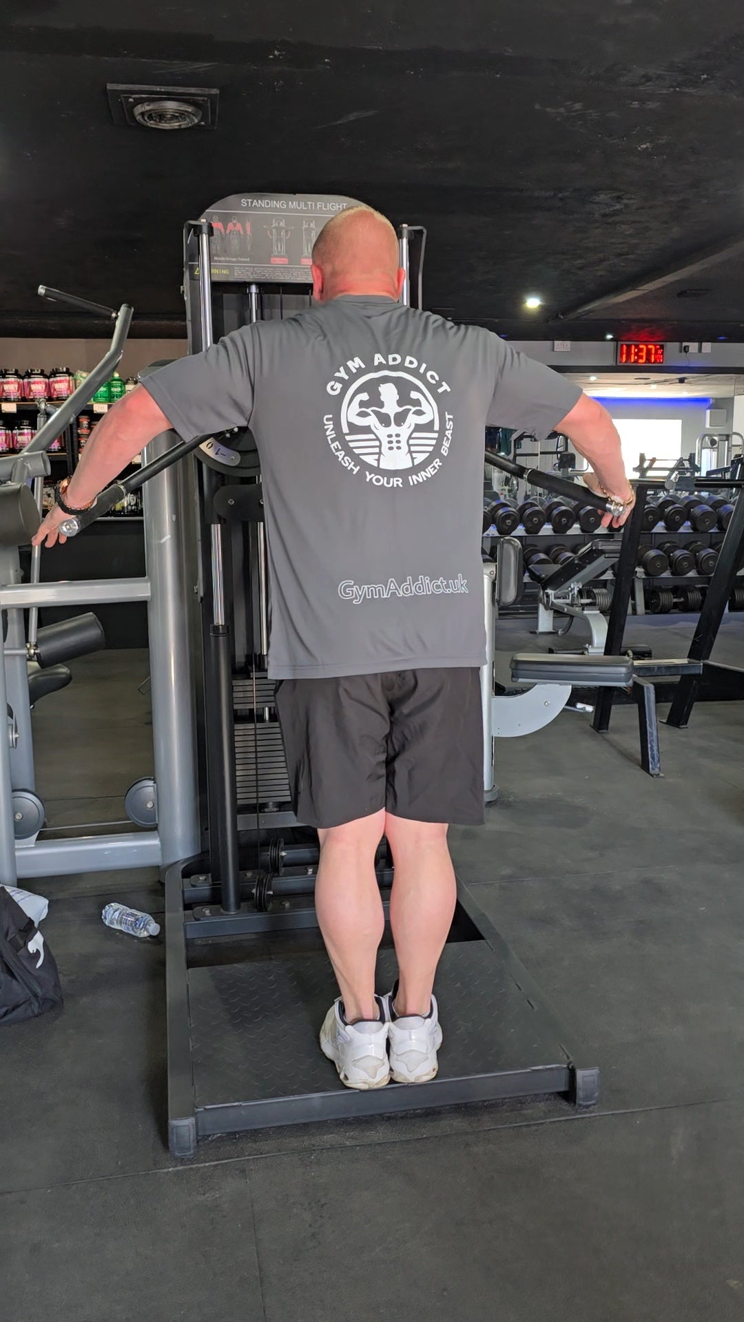 GYM ADDICT Breathable T-Shirts